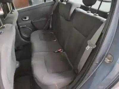Sloopvoertuig renault                                            clio iii (br0/1, cr0/1)                                                                                                                                                                                                                                    1.2 16v (br02 br0j br11 cr02 cr0j cr11)                                                                                                                                                                                                                    van het jaar 0 aangedreven d4f 706