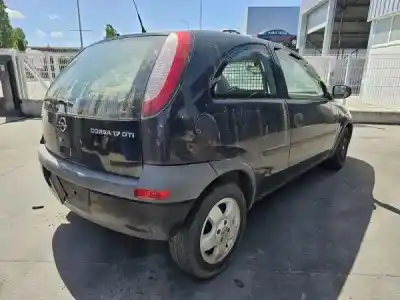Véhicule à la ferraille opel corsa c (x01) 1.7 dti (f08 f68) de l'année 2001 alimenté y 17 dt Véhicule à la ferraille opel corsa c (x01) 1.7 dti (f08 f68) de l'année 2001 alimenté y 17 dt