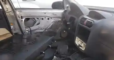 Здавання транспортного засобу opel corsa c (x01) 1.0 (f08, f68) року 2002 потужний  Здавання транспортного засобу opel corsa c (x01) 1.0 (f08, f68) року 2002 потужний