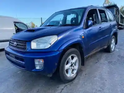 Scrapping Vehicle toyota rav4 (a2) 2.0 d-4d 4wd of the year 2004 powered 1cd-ftv