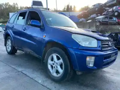 Scrapping Vehicle toyota rav4 (a2) 2.0 d-4d 4wd of the year 2004 powered 1cd-ftv