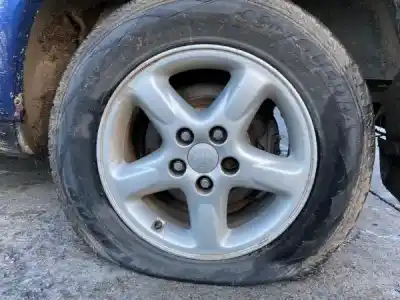 Scrapping Vehicle toyota rav4 (a2) 2.0 d-4d 4wd of the year 2004 powered 1cd-ftv