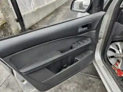 Здавання транспортного засобу ford focus c-max (dm2) 2.0 tdci року 0 потужний g6dg