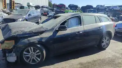 Veículo de Sucata volvo v60 i (155) 1.6 drive do ano 2011 alimentado d 4162 t