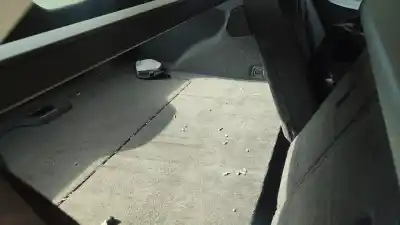 Veículo de Sucata volvo v60 i (155) 1.6 drive do ano 2011 alimentado d 4162 t