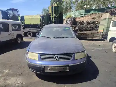 Vehicul casat volkswagen passat 3b2 1.9 tdi al anului 1999 alimentat afn|avg
