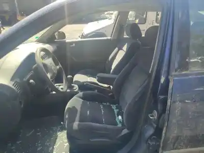 Vehicul casat volkswagen passat 3b2 1.9 tdi al anului 1999 alimentat afn|avg