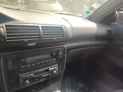 Vehicul casat volkswagen passat 3b2 1.9 tdi al anului 1999 alimentat afn|avg