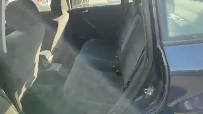 Sloopvoertuig volkswagen passat 3b2 1.9 tdi van het jaar 2006 aangedreven afn|avg