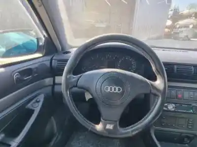 Здавання транспортного засобу audi a4 b5 avant (8d5) 2.5 tdi року 0 потужний afb