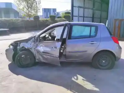 Sloopvoertuig renault                                            clio iii (br0/1, cr0/1)                                                                                                                                                                                                                                    1.5 dci (c/br0g c/br1g)                                                                                                                                                                                                                                    van het jaar 0 aangedreven k9k 768