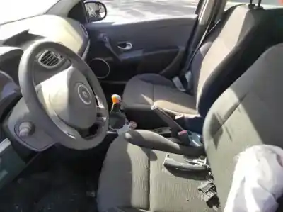 Sloopvoertuig renault                                            clio iii (br0/1, cr0/1)                                                                                                                                                                                                                                    1.5 dci (c/br0g c/br1g)                                                                                                                                                                                                                                    van het jaar 0 aangedreven k9k 768