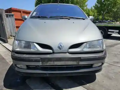 Здавання транспортного засобу renault megane scenic (ja0/1_) 1.4 i (ja0e) року 0 потужний e7j 764