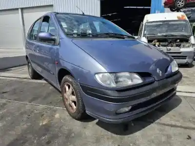 Scrapping Vehicle renault megane scenic (ja0/1_) 1.4 i (ja0e) of the year 0 powered e7j 764