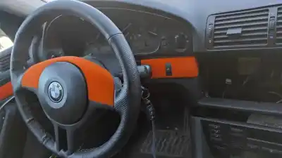 Veicolo di demolizione bmw 5 (e39) 520 i dell'anno 1997 alimentato m52 b20 (206s3)|m52 b20 (206s4)