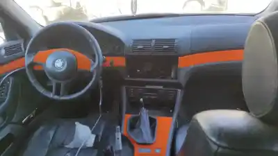 Veicolo di demolizione bmw 5 (e39) 520 i dell'anno 1997 alimentato m52 b20 (206s3)|m52 b20 (206s4)