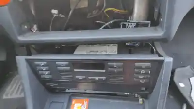 Veicolo di demolizione bmw 5 (e39) 520 i dell'anno 1997 alimentato m52 b20 (206s3)|m52 b20 (206s4)