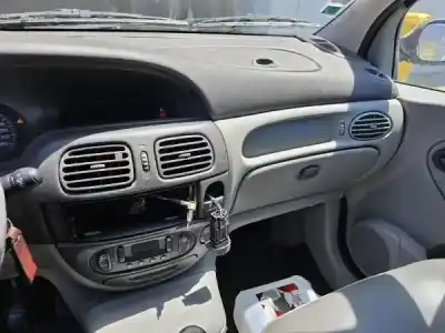 Здавання транспортного засобу renault scénic i veículo multiuso (ja0/1_, fa0_) 1.4 i року 0 потужний k4j 714