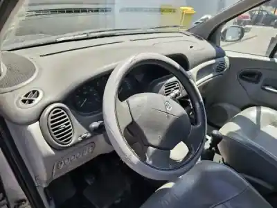 Здавання транспортного засобу renault scénic i veículo multiuso (ja0/1_, fa0_) 1.4 i року 0 потужний k4j 714