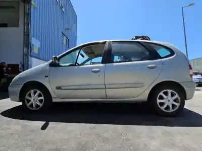Здавання транспортного засобу renault scénic i veículo multiuso (ja0/1_, fa0_) 1.4 i року 0 потужний k4j 714