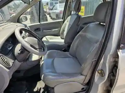 Здавання транспортного засобу renault scénic i veículo multiuso (ja0/1_, fa0_) 1.4 i року 0 потужний k4j 714