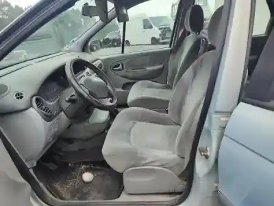 Scrapping Vehicle renault scénic i veículo multiuso (ja0/1_, fa0_) 1.4 i of the year 0 powered 