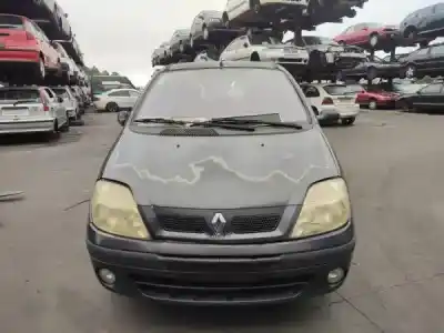 Veículo de Sucata renault scénic i veículo multiuso (ja0/1_, fa0_) 1.4 i do ano 0 alimentado 