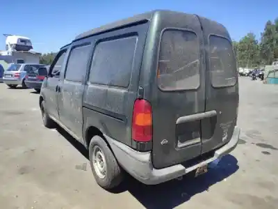 Veicolo di demolizione nissan vanette cargo 2.3 diesel dell'anno 0 alimentato ld23