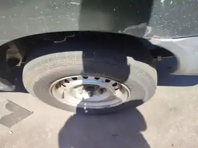 Veicolo di demolizione nissan vanette cargo 2.3 diesel dell'anno 0 alimentato ld23