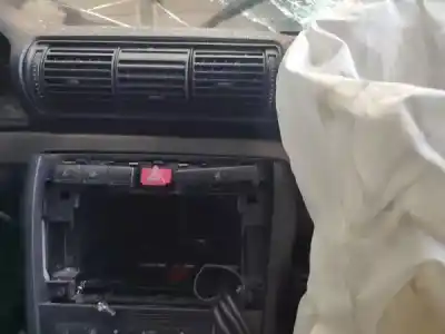 Здавання транспортного засобу audi a4 b5 avant (8d5) 1.9 tdi року 0 потужний 
