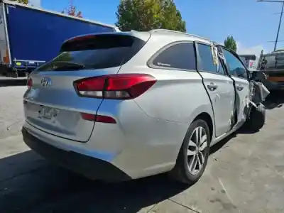 Sloopvoertuig hyundai i30 combi (pde) 1.6 crdi van het jaar 0 aangedreven d4fb