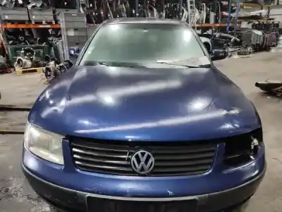 Veículo de Sucata VOLKSWAGEN PASSAT 3B2 1.9 TDI do ano 2005 alimentado AFN|AVG