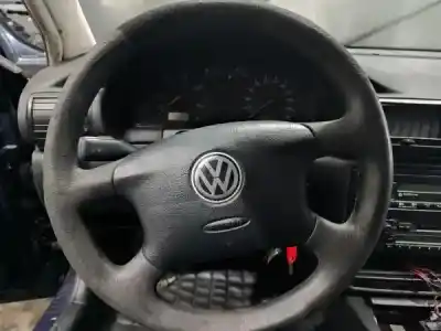 Scrapping Vehicle volkswagen passat 3b2 1.9 tdi of the year 2005 powered afn|avg