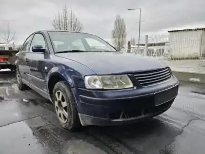 Veículo de Sucata volkswagen passat 3b2 1.9 tdi do ano 1998 alimentado 