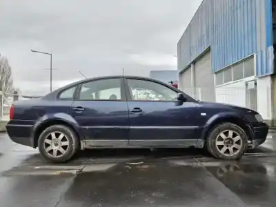 Veículo de Sucata volkswagen passat 3b2 1.9 tdi do ano 1998 alimentado 