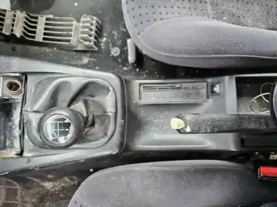 Veículo de Sucata volkswagen passat 3b2 1.9 tdi do ano 1998 alimentado 