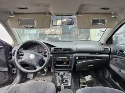 Veículo de Sucata volkswagen passat 3b2 1.9 tdi do ano 1998 alimentado 