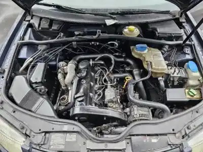 Veículo de Sucata volkswagen passat 3b2 1.9 tdi do ano 1998 alimentado 