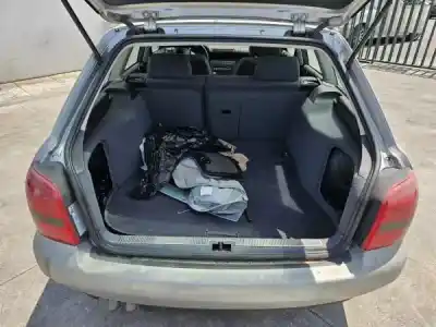 Здавання транспортного засобу audi a4 b5 avant (8d5) 1.9 tdi року 0 потужний 