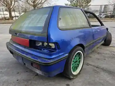 Scrapping Vehicle honda civic vii hatchback (eu, ep, ev) 1.6 i (ep2 eu8 eu6) of the year 0 powered d16a7