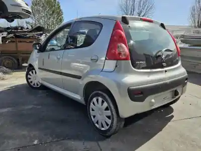 Veículo de Sucata peugeot 107 1.0 cat (384f) do ano 2006 alimentado 