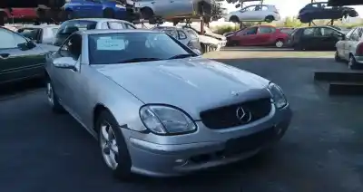 Veículo de Sucata MERCEDES-BENZ SLK (R170) 320 (170.465) do ano 2001 alimentado M 112.947