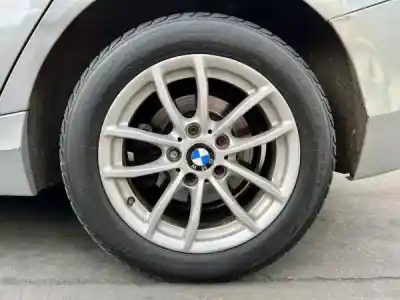 Veículo de Sucata bmw 1 (f20) 118 d do ano 2013 alimentado n47 d20 c