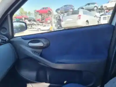 Veicolo di demolizione fiat stilo (192) 1.2 16v dell'anno 0 alimentato 188 a5.000