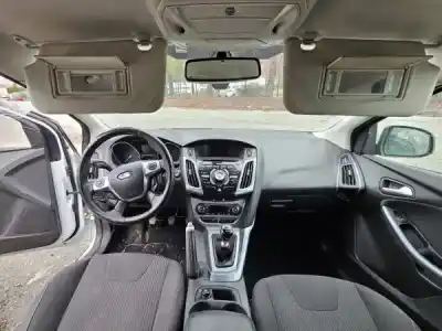 Sloopvoertuig ford focus iii 1.6 tdci van het jaar 2013 aangedreven 