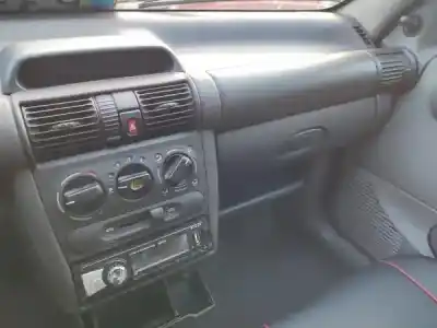 Scrapping Vehicle opel corsa b (s93) 1.2 i (f08 f68 m68) of the year 1994 powered 