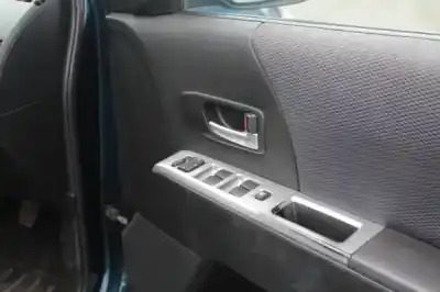 Veículo de Sucata mazda 5 (cr19) 2.0 cd (cr19) do ano 2006 alimentado rf7j