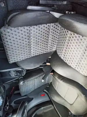 Здавання транспортного засобу seat leon (1m1) 1.9 tdi року 2020 потужний asv