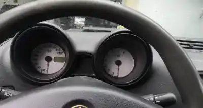 Veículo de Sucata alfa romeo 156 (932_) 1.6 16v t.spark (932a4) do ano 1999 alimentado 