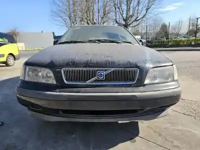 Scrapping Vehicle volvo v40 combi (vw) 1.9 td gasóleo 1997 5p of the year 2000 powered d 4192 t2